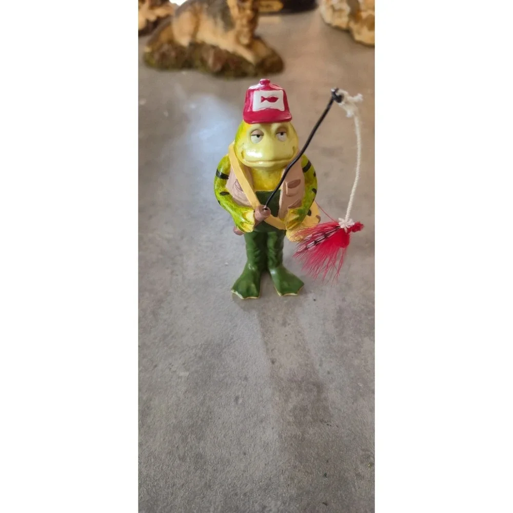 Frog Fisherman Figurine w/ Fishing Pole & Feather Lure – Cute Decor!